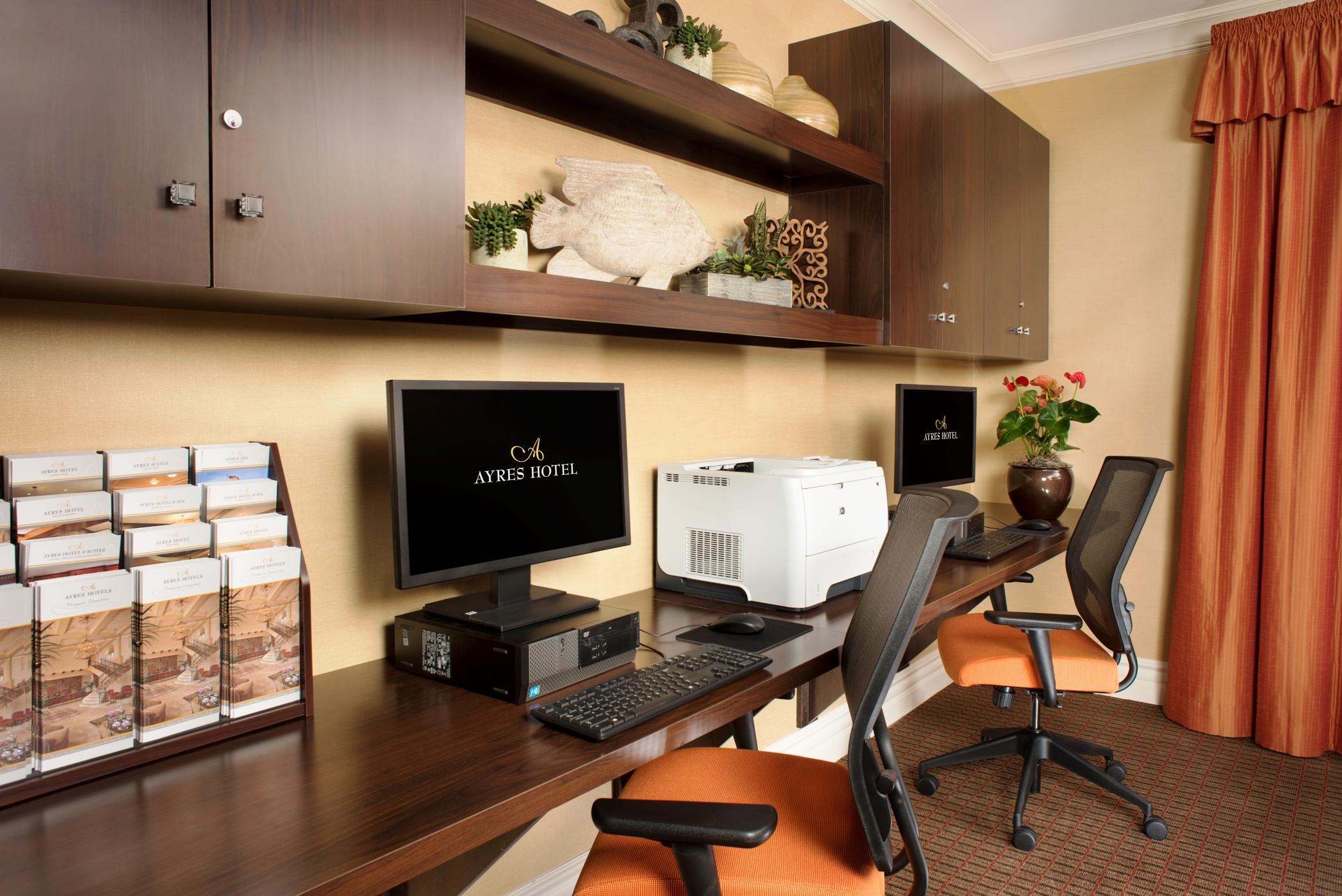 Hotel Ayres Orange
