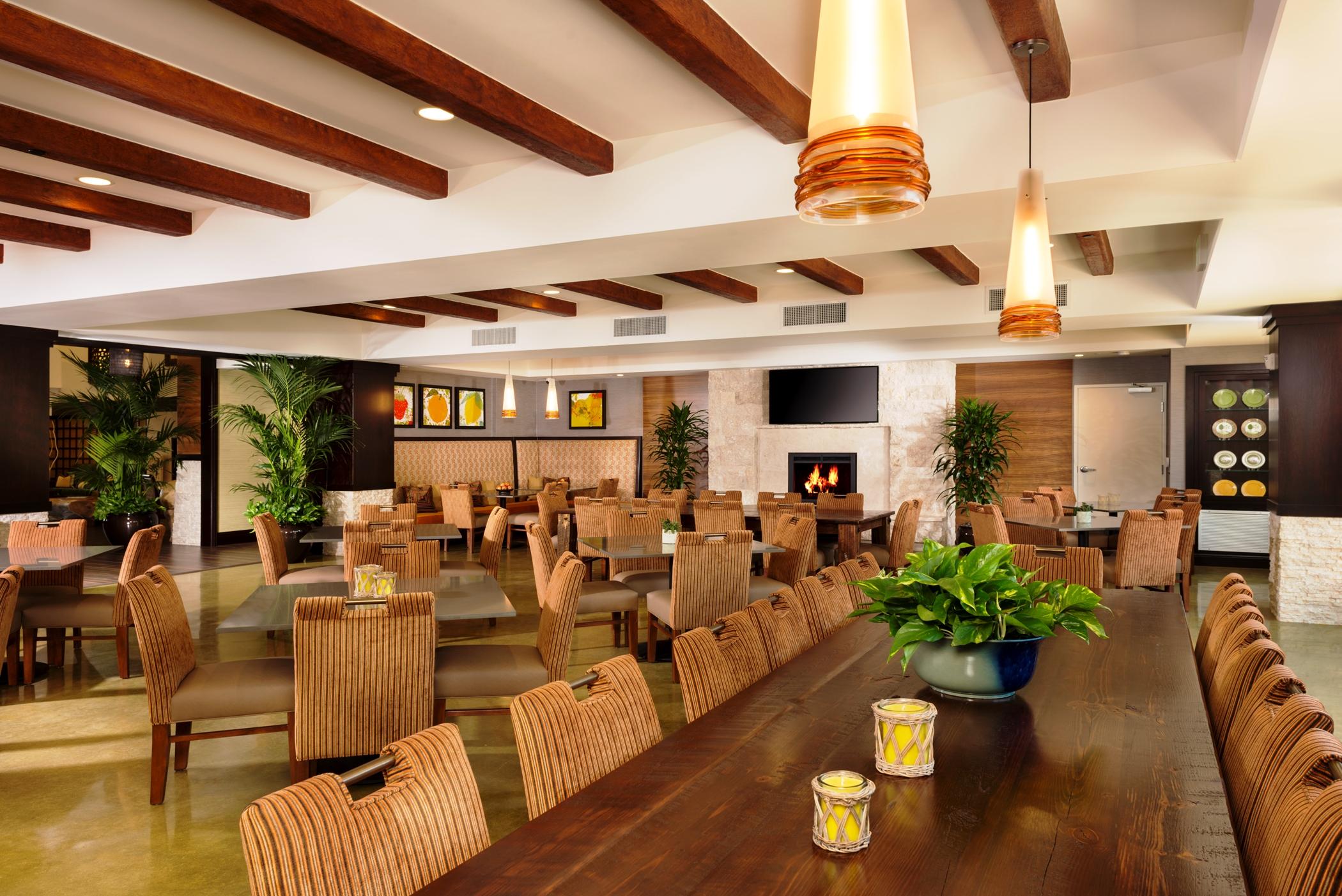Hotel Ayres Orange