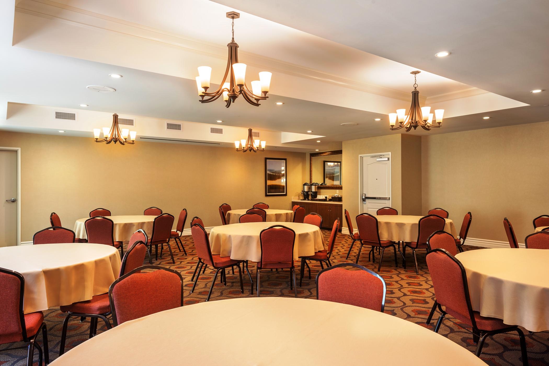 Ayres Hotel 3*